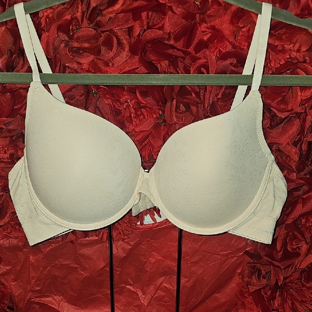 Tahari Women's Cream/Lt. Pink Underwire Bra Size 38C Like New